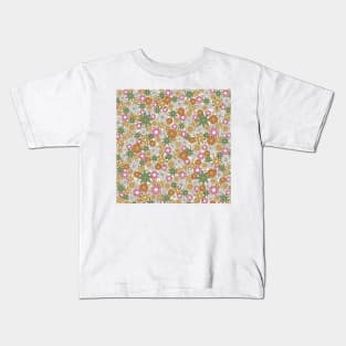 Boho Daisy Flowers 70s Groovy Floral Kids T-Shirt